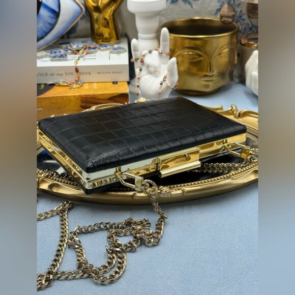 🆕 JASON WU 🧿 NWOT Black Croc Embossed Leather Clutch, with Gold Chain Strap - Picture 7 of 16